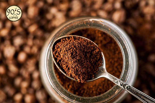 Bã cà phê được xem như một loại thuốc diệt côn trùng thuần thiên nhiên