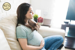 Mang thai bà bầu uống cà phê sữa được không?