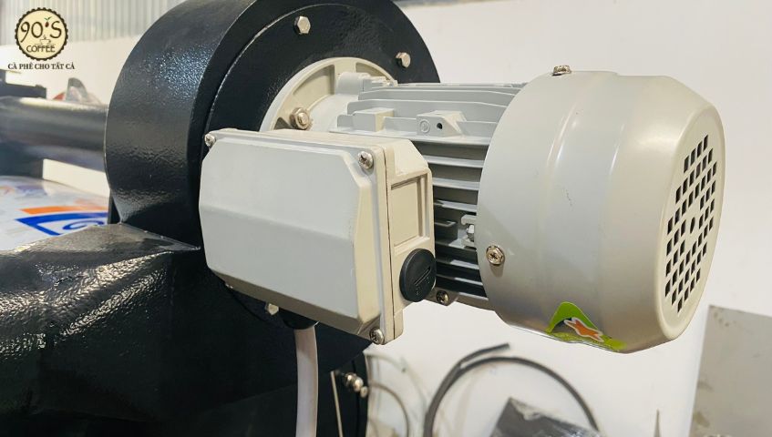 Motor của máy rang cà phê