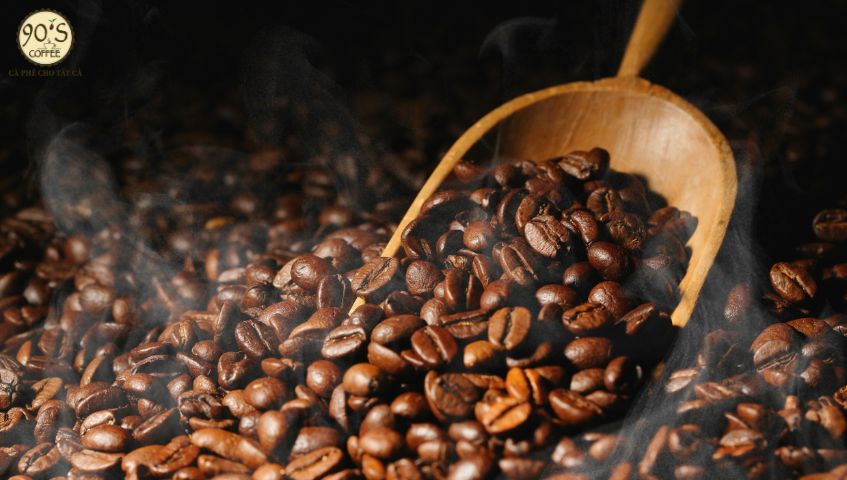 Cold Brew có nồng độ axit thấp hơn Iced Coffee do chiết xuất ở nhiệt độ thấp